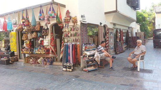 Vintage shopping in Antalya