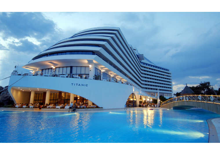 How many 5 stars hotels in Antalya Turkey?